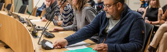 Uus poliitiline skandaal Narvas. Mihhail Stalnuhhin kaebas keskerakondlaste peale kaposse