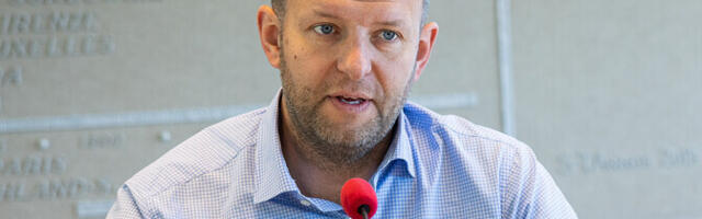 Parempoolsed ja sotsid nimetasid Reformierakonna visiooni valelikuks