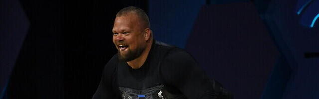 Март Сейм виграв срібну медаль на Чемпіонаті Європи з важкої атлетики.