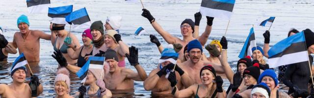 FOTOD | Talisuplejad tähistasid vabariigi sünnipäeva 108 sekundi pikkuse jäävee-sulpsuga