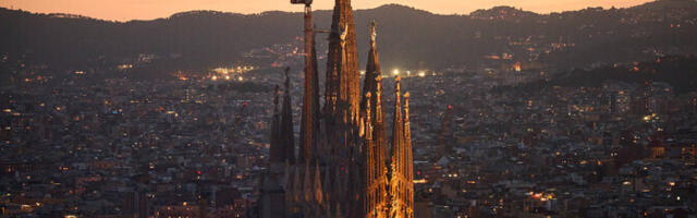 Paavst pühitses sisse Sagrada Família kõrgeima torni