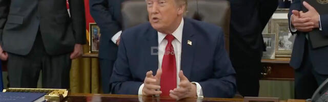 Trump loobus laevade maksustamise plaanist Hormuzi väinas