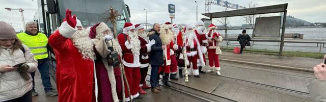 Чому Санта Клауси об'єднуються? "У повсякденному житті людям треба зберігати віру і надію".