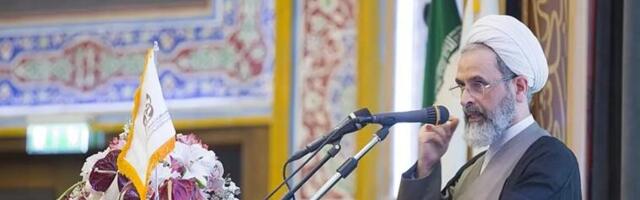 Iraan nimetab Khamenei ajutise mantlipärija pärast teist päeva kestnud ulatuslikke pommiplahvatusi, Trump nõuab vahetust