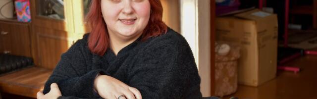 Noore naise elu ratastoolis. „Mõni läks mind nähes kohe teisele poole teed“