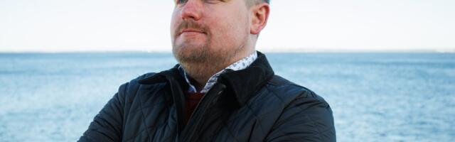 INTERVJUU | „Oli rutiinne töö, kuni raketid lendama hakkasid.“ Hormuzi väinas tankeril töötanud tüürimees mõistab, mida seal lõksus olijad tunnevad