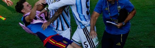 FIFA alustab agressiivselt käitunud Argentina jalgpallurite osas uurimist