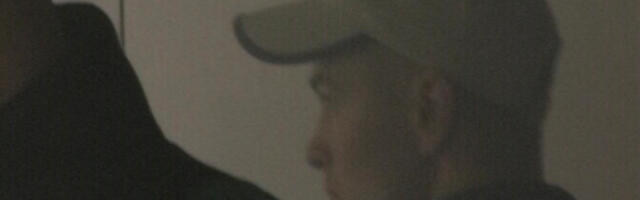 Arvustus. Antonio Tensuro kannab džässikasukat kui Halloweeni kostüümi