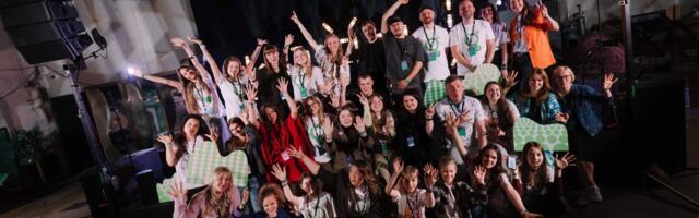 FOTOD I Kräshi festivalipäev tähistas lastekaitsepäeva noorte muusikatalentide ja Kadri Voorandiga