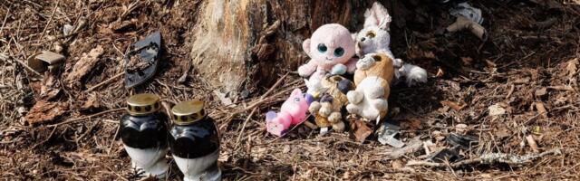 FOTOD SÜNDMUSKOHALT | Harjumaal leiti kraavi sõitnud põlevast autost surnukeha