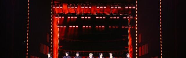 FOTOD JA VIDEO | Lõuna-Korea menubänd BTS naasis lavale pärast nelja-aastast pausi