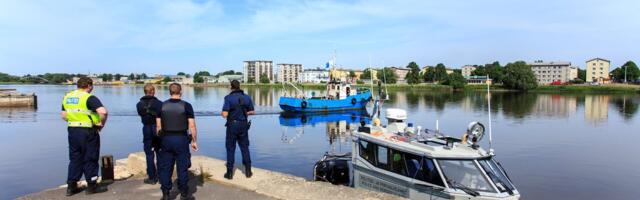 Kolm meest peksid Pärnus alaealist