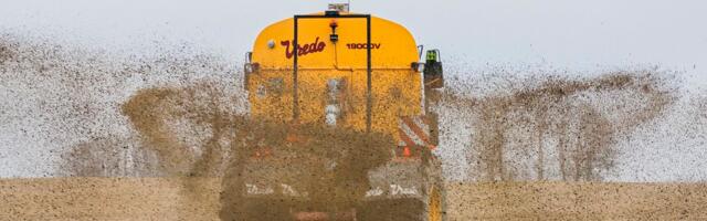 Väetise hinna hüpe survestab põllumehi. Toit võib Eestis veel kallimaks muutuda