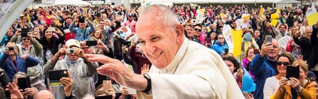 ARHIIVIST | Paavsti Eesti visiidi tagamaad: sama võimas ja keeruline kui Obama külaskäik