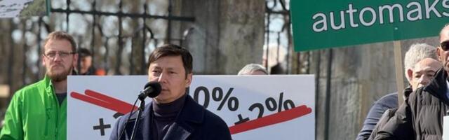 Mihhail Kõlvart: miks on toidupoodides kuu lõpus vähe inimesi? Sest pole raha, et süüa osta.